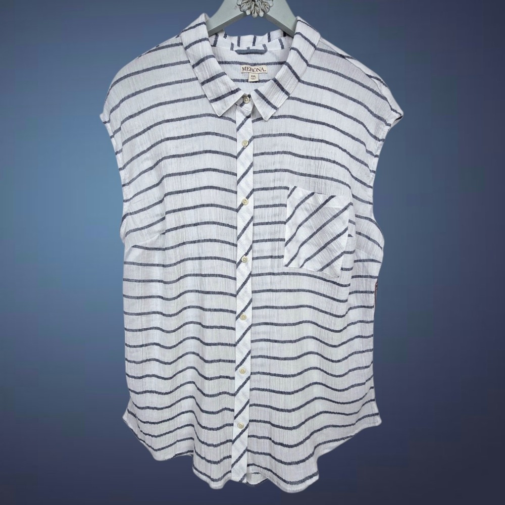 Merona Women's White and‎ Navy Striped Button-Down Sleeveless Shirt NWT XXL 2X